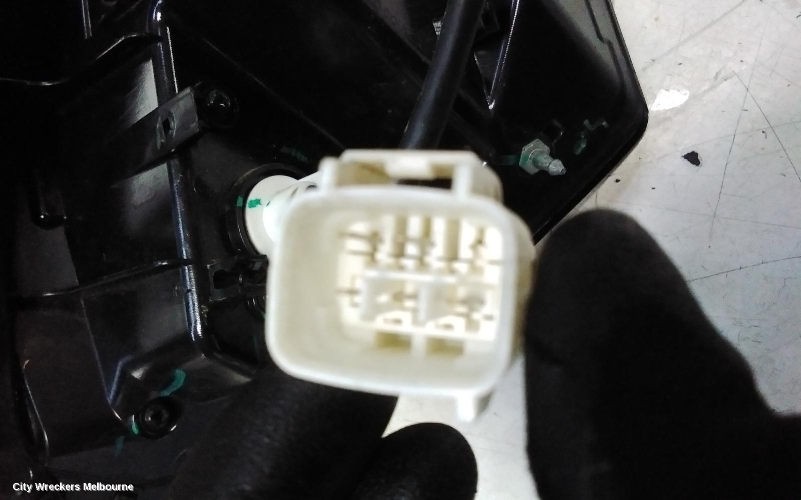MG MG3 LEFT TAILLIGHT, SZP1, IN BODY, CLEAR ON BOTTOM, 06/2018 ONWARDS