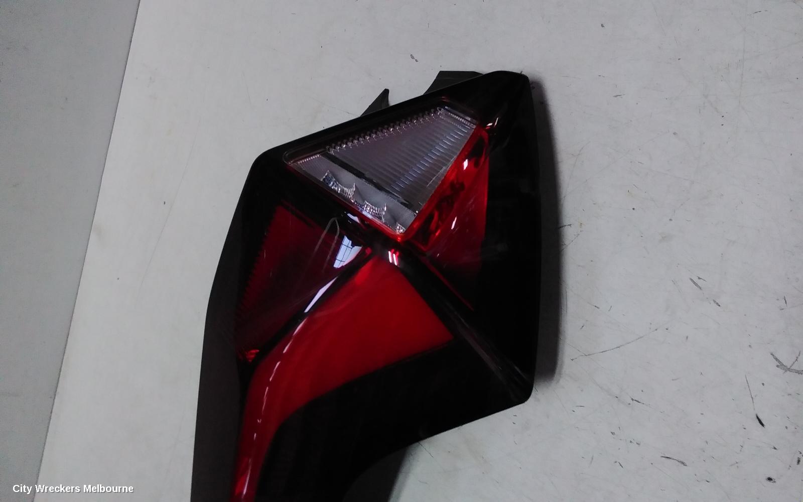 MG MG3 LEFT TAILLIGHT, SZP1, IN BODY, CLEAR ON BOTTOM, 06/2018 ONWARDS