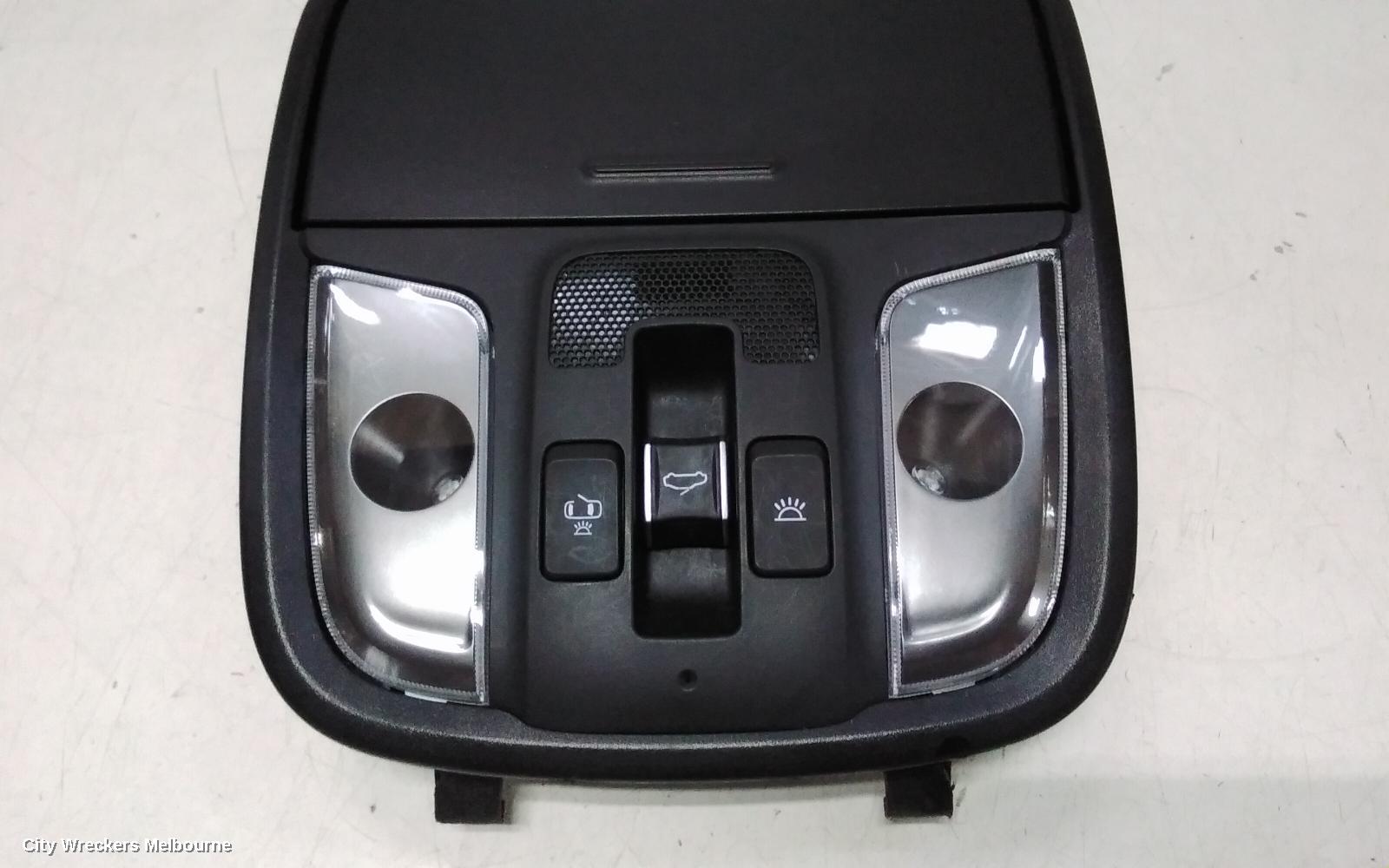 KIA STINGER COURTESY LIGHT, FRONT, W/ SUNROOF SWITCH TYPE, CK, 06/2017 - 04/2023