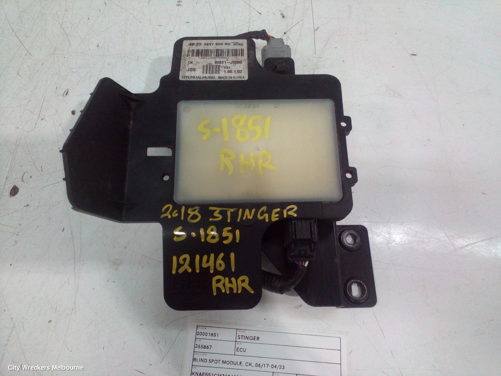 KIA STINGER, CK, 06/2017 - 04/2023, 95821-J5000  RHR BLIND SPOT : 121461