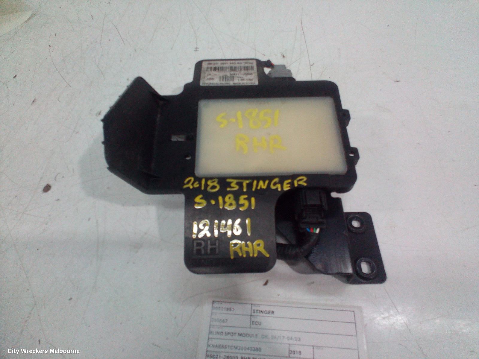 KIA STINGER, CK, 06/2017 - 04/2023, 95821-J5000  RHR BLIND SPOT : 121461