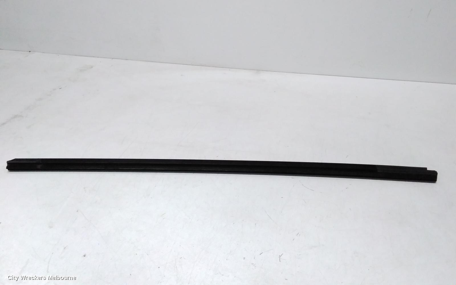 TESLA MODEL 3 DOOR MOULD, LEFT REAR UPPER DOOR MOULD : 121577, 1ST GEN, 06/2019 ONWARDS