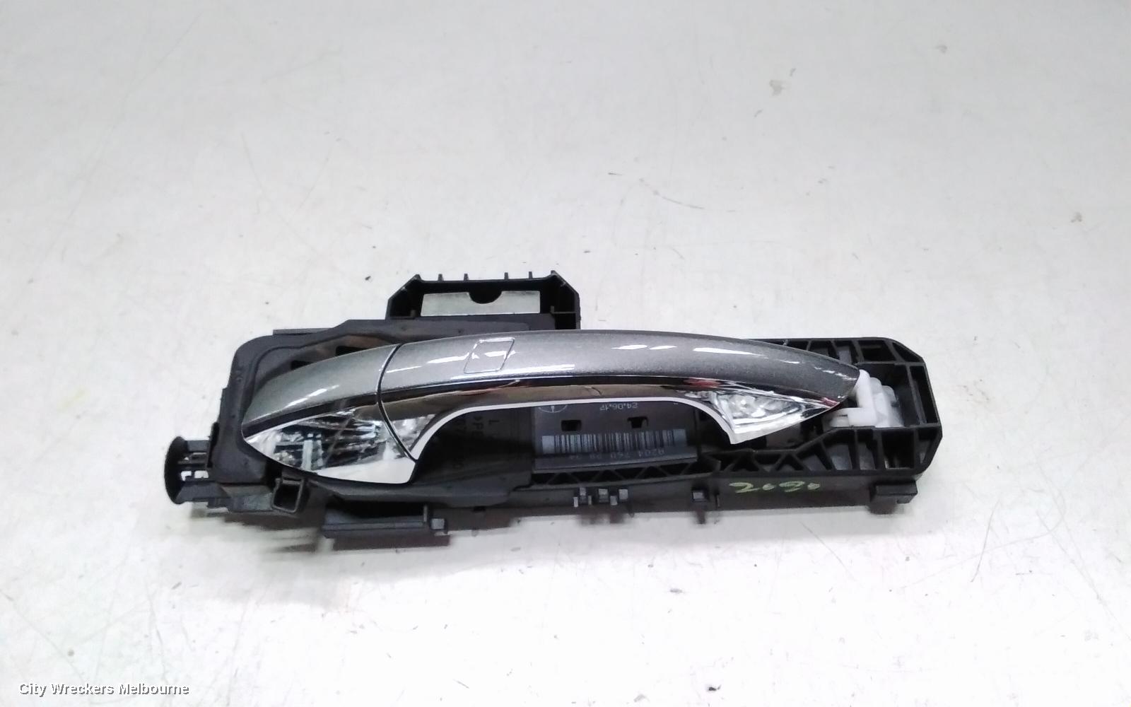 MERCEDES GLA CLASS DOOR HANDLE, X156, 04/2014 - 01/2020