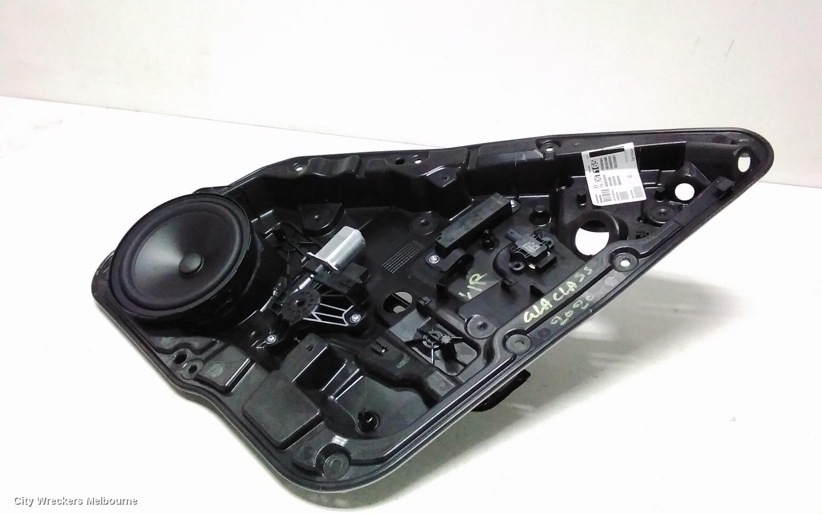 MERCEDES GLA CLASS LEFT REAR WND REG/MOTOR, X156, 04/2014 - 01/2020