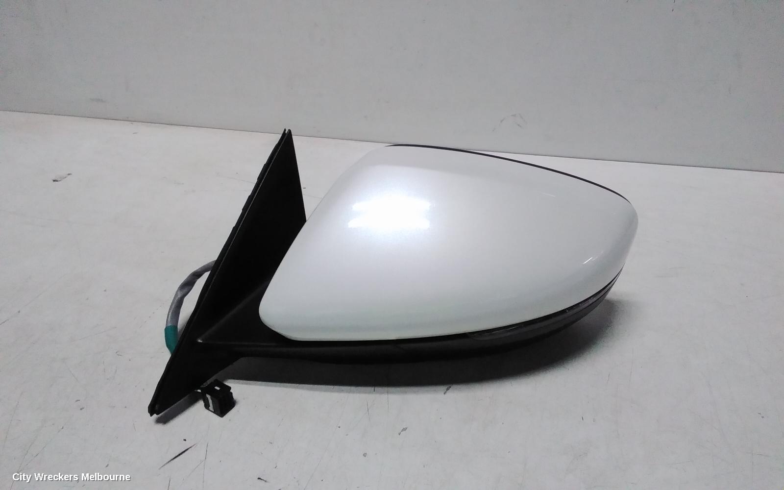 MG HS LEFT DOOR MIRROR, SAS23, HEATED, ELECT ADJ, COLOUR CODED, 09/2019 ONWARDS