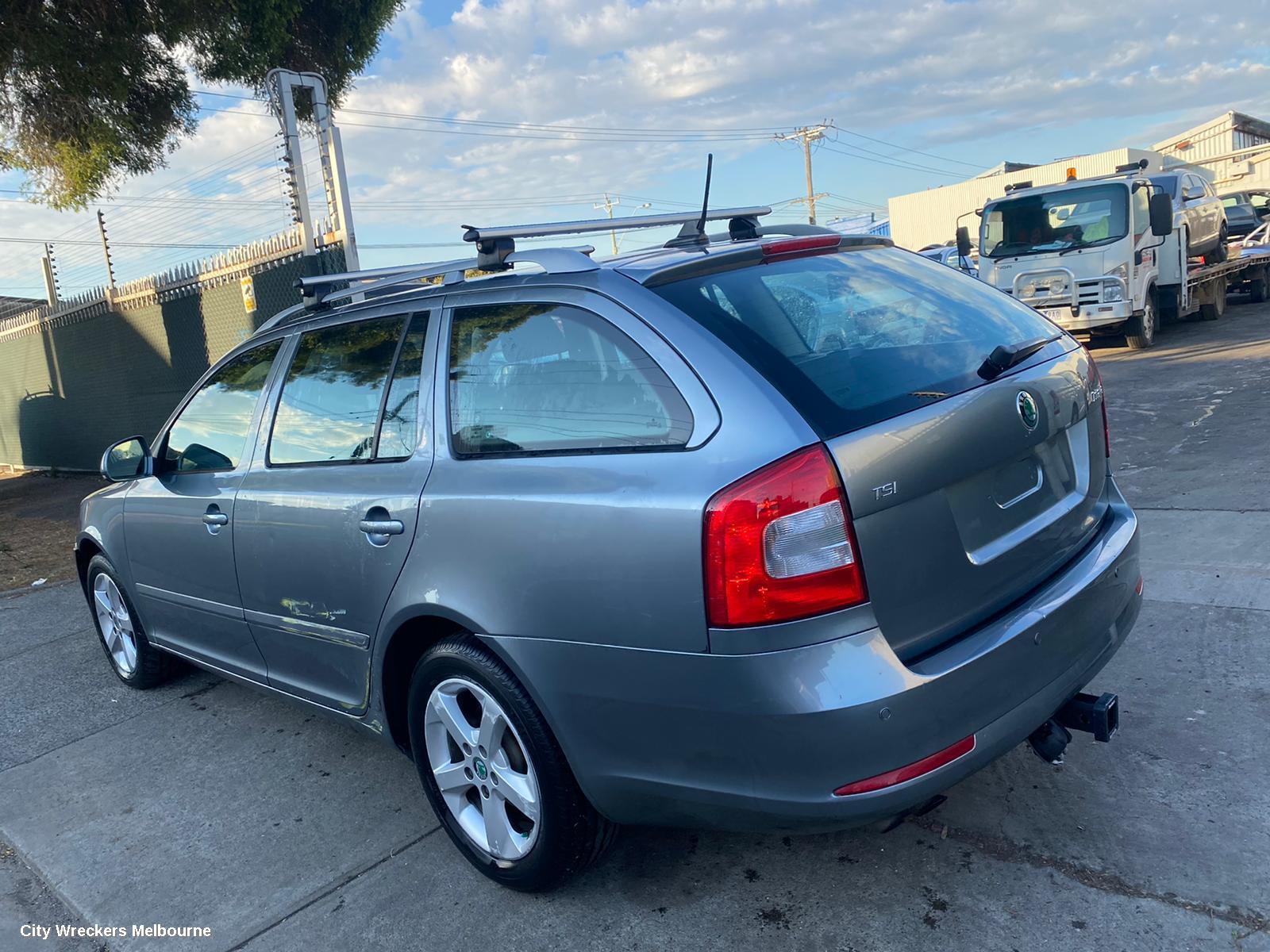 SKODA OCTAVIA SUNVISOR, 1Z, RH SIDE, 01/2004 - 10/2013
