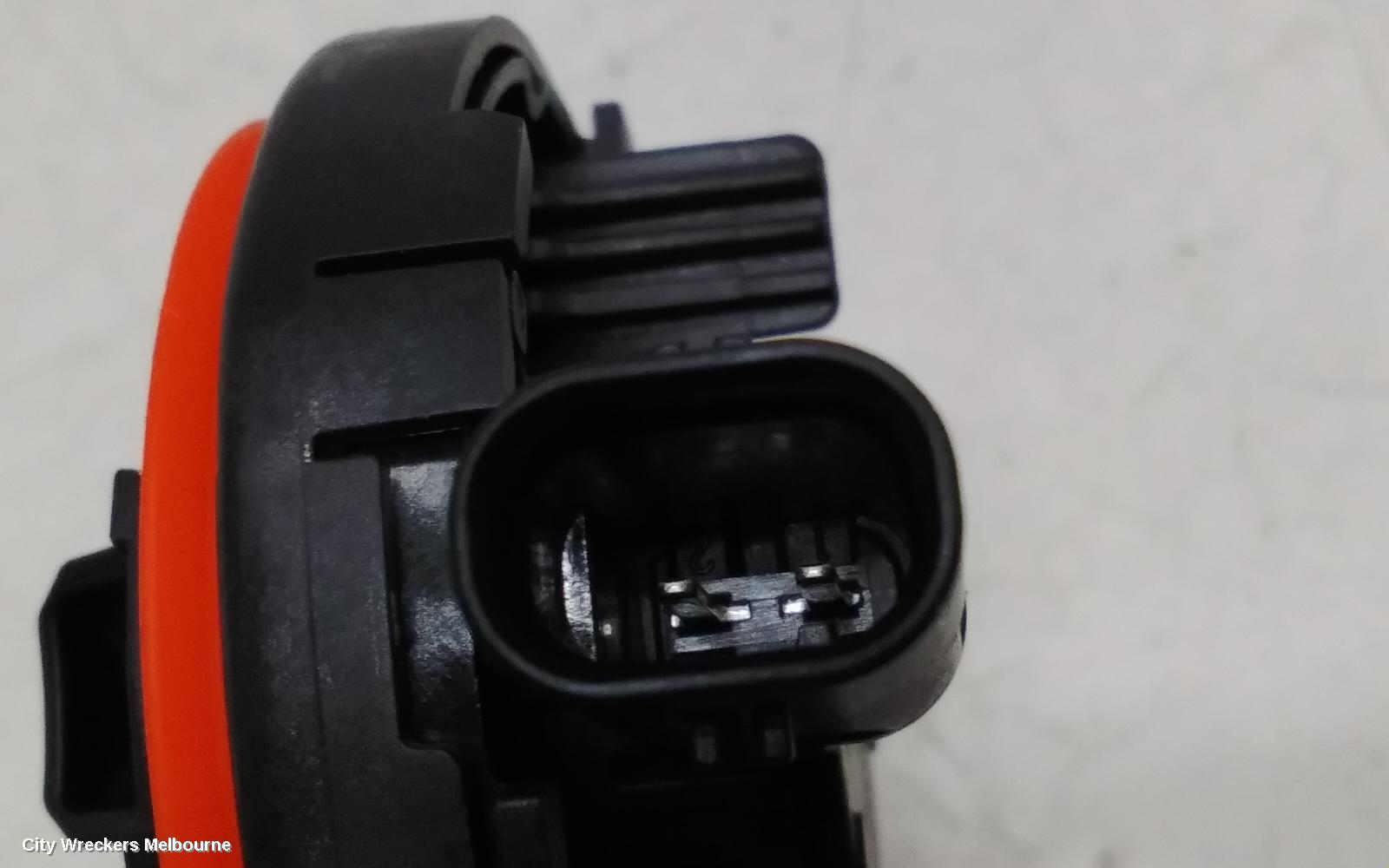 TESLA MODEL 3, 1ST GEN, 06/2019 ONWARDS, LHR DOOR PRESSURE SENSOR 1036762-00-B: 122130