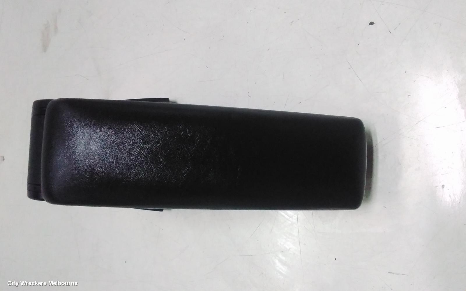 MAZDA 2 CONSOLE, DJ/DL, 09/2014 ONWARDS