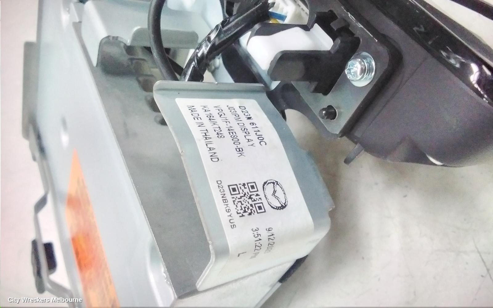 MAZDA 2 RADIO/CD/DVD/SAT/TV, DISPLAY UNIT, 7IN, W/ SAT NAV TYPE, DJ/DL, 09/2014 ONWARDS