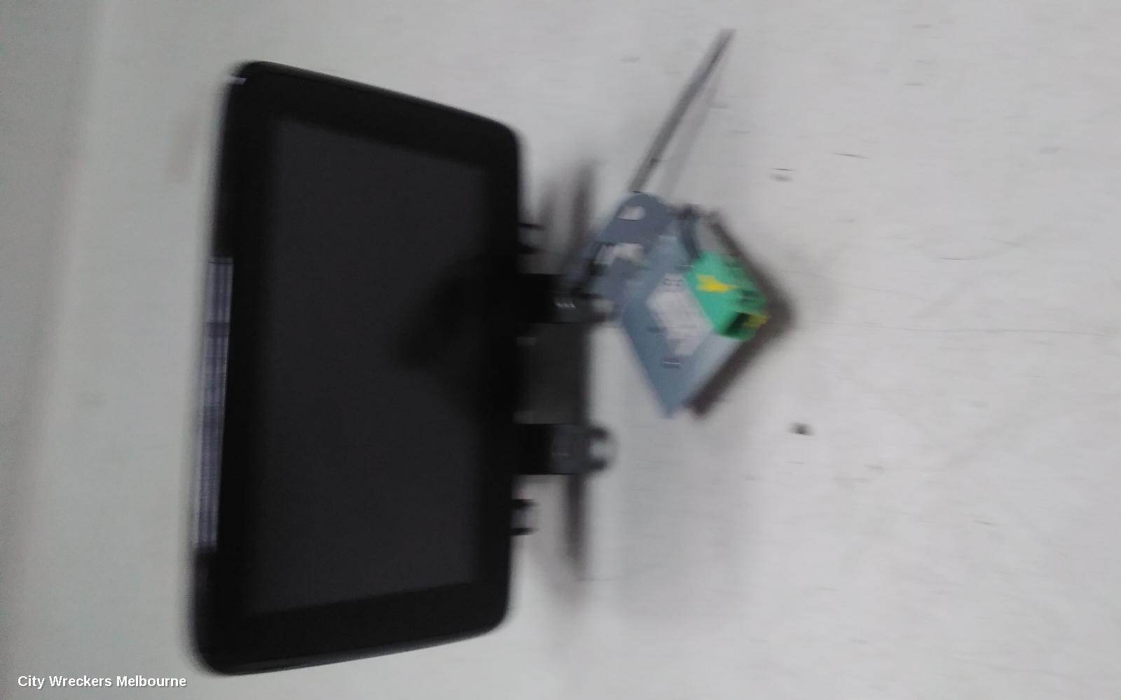 MAZDA 2 RADIO/CD/DVD/SAT/TV, DISPLAY UNIT, 7IN, W/ SAT NAV TYPE, DJ/DL, 09/2014 ONWARDS