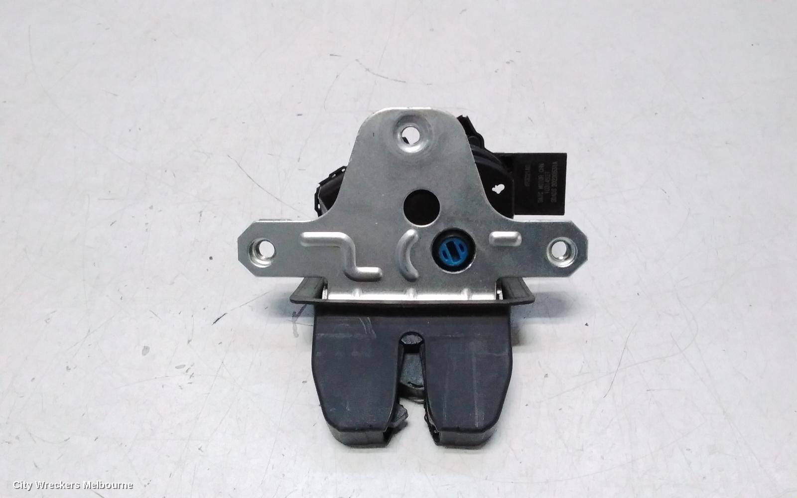 MG HS DOOR/BOOT/GATE LOCK, TAILGATE LOCK, SAS23, 09/2019 ONWARDS