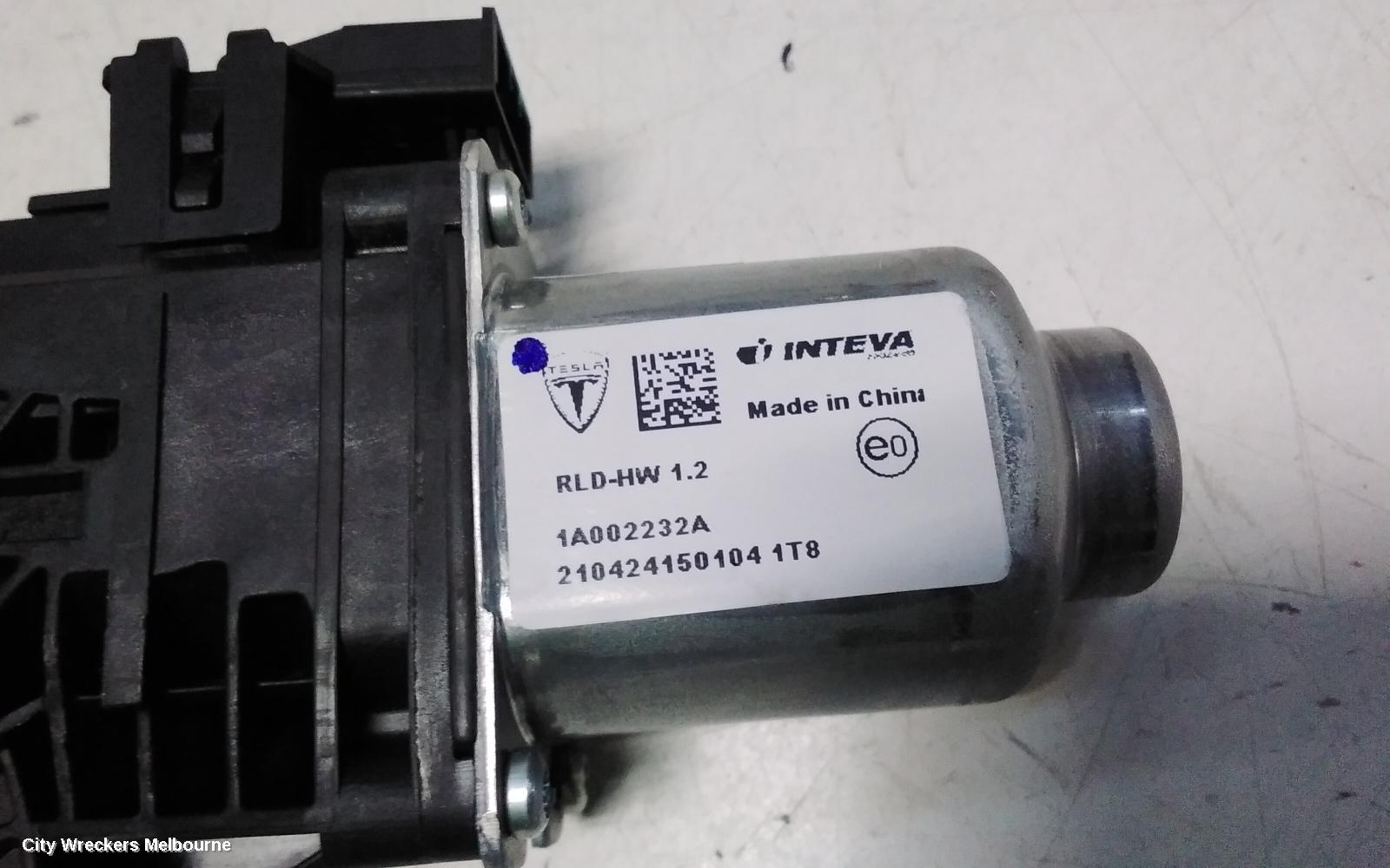 TESLA MODEL 3 LEFT REAR WND REG/MOTOR, 1ST GEN, 06/2019 ONWARDS