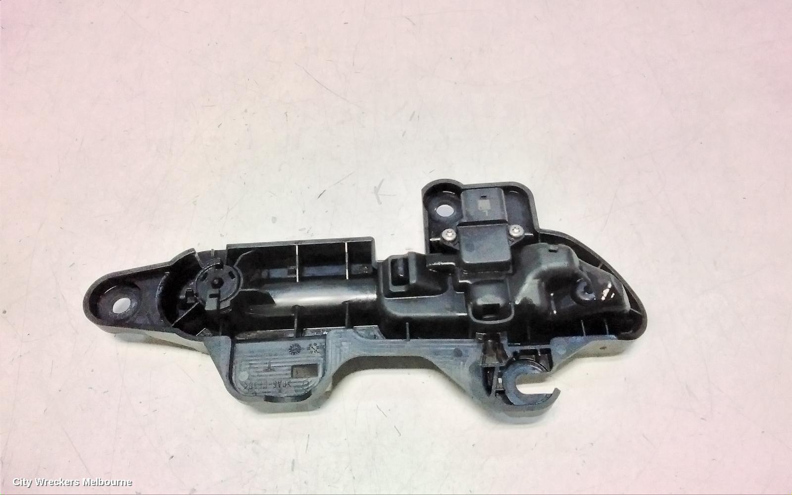 TESLA MODEL 3 DOOR HANDLE, OUTER, LH FRONT/LH REAR, GLOSS BLACK, 1ST GEN, 06/2019 - 08/2023
