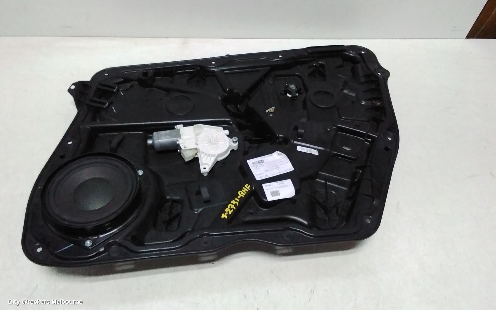MERCEDES GLE CLASS RIGHT FRONT WINDOW REG/MOTOR, C292, DOOR REG ASSY (REG AND MOTOR), 06/2015 - 04/2019
