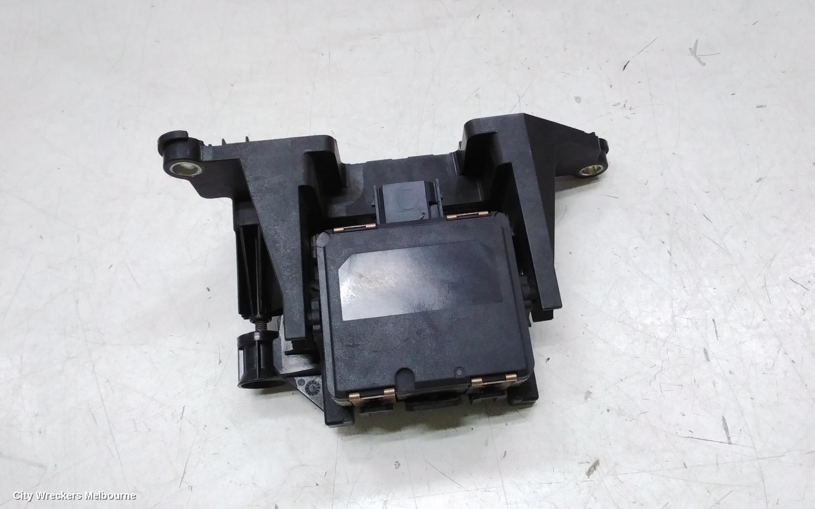 RENAULT KALEOS, XZG, 05/2016 ONWARDS, FRONT RADAR MODULE WITH BRAKETS P/N BOSCH 0 203 300424: 122574