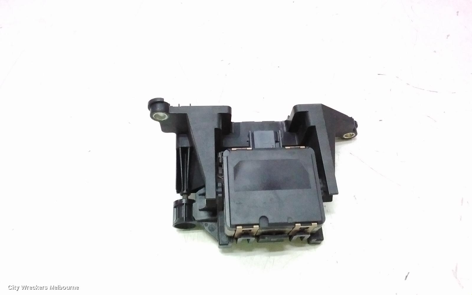 RENAULT KALEOS, XZG, 05/2016 ONWARDS, FRONT RADAR MODULE WITH BRAKETS P/N BOSCH 0 203 300424: 122574