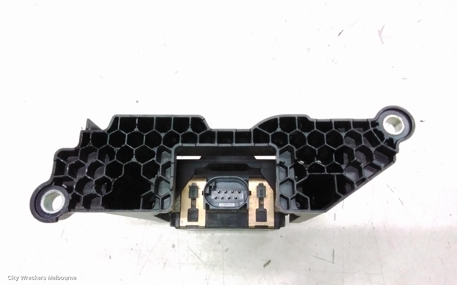 RENAULT KALEOS, XZG, 05/2016 ONWARDS, FRONT RADAR MODULE WITH BRAKETS P/N BOSCH 0 203 300424: 122574