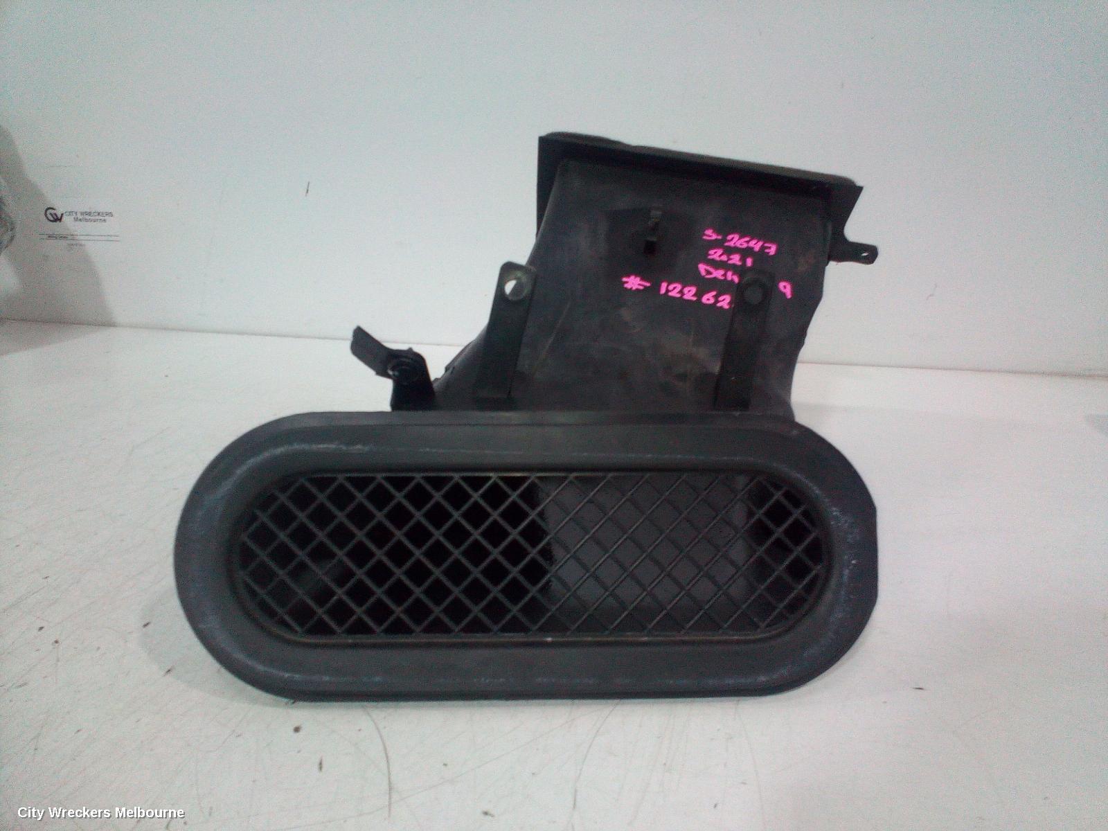 LDV DELIVER 9 AIR CLEANER DUCT/HOS, DIESEL, 2.0, AIR INTAKE HOSE (TURBO TO AIRBOX), 07/2020 ONWARDS