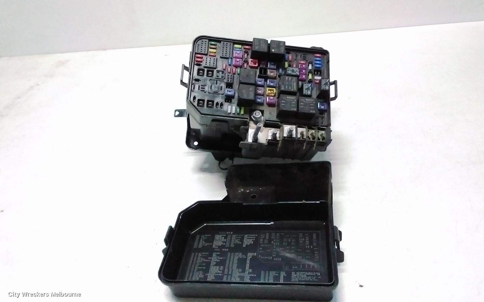LDV DELIVER 9 FUSE BOX, FUSE BOX, ENGINE BAY, 07/2020 ONWARDS