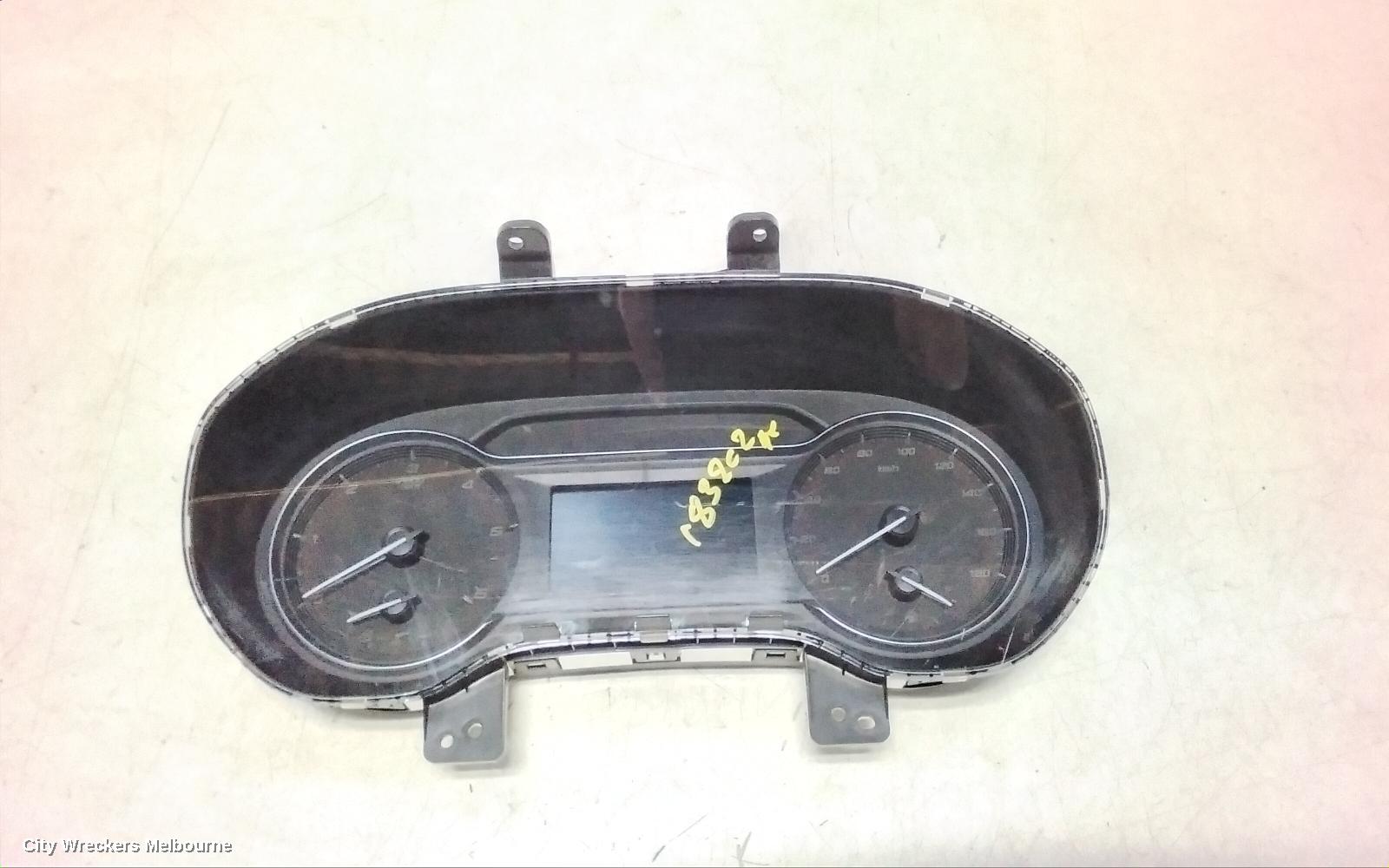 LDV DELIVER 9 INSTRUMENT CLUSTER, DISPLAY CLUSTER, AUTO T/M, 07/2020 ONWARDS