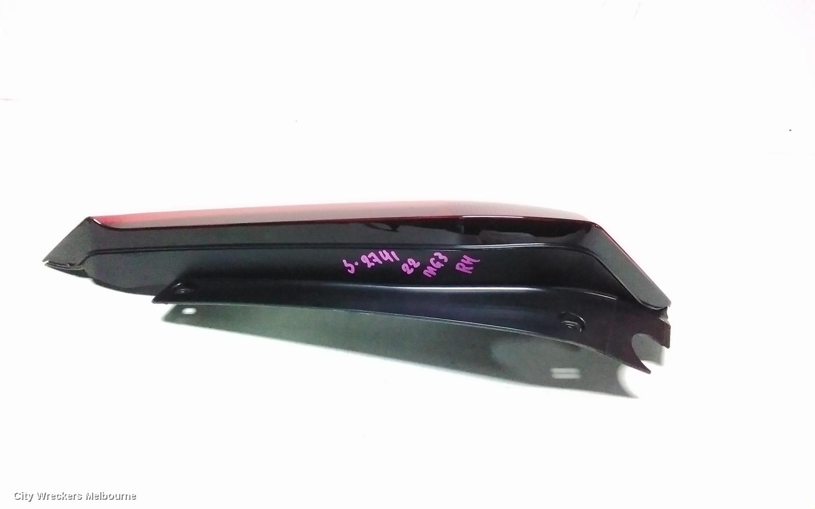 MG MG3 RIGHT TAILLIGHT, SZP1, IN BODY, CLEAR ON BOTTOM, 06/2018 ONWARDS
