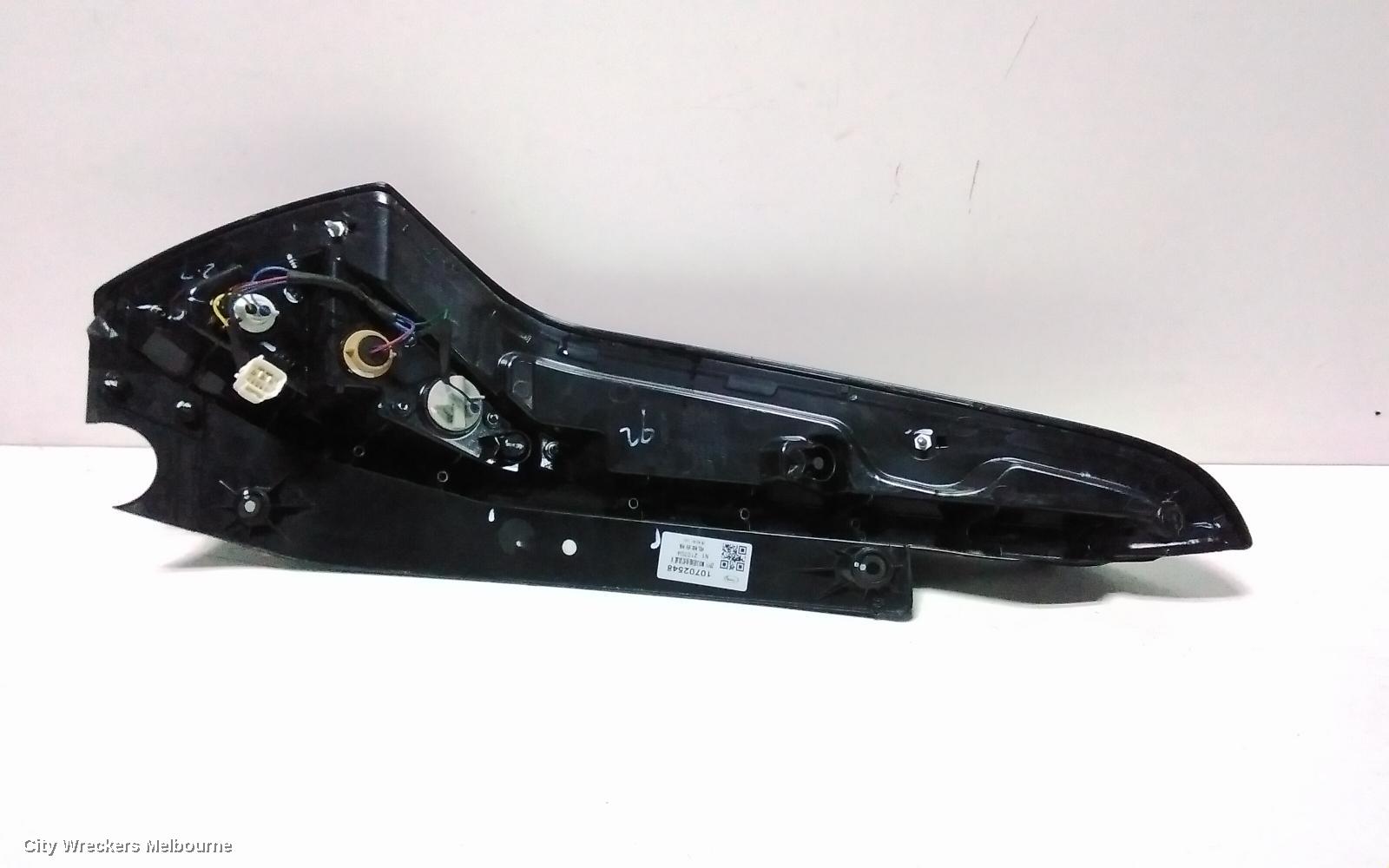 MG MG3 RIGHT TAILLIGHT, SZP1, IN BODY, CLEAR ON BOTTOM, 06/2018 ONWARDS