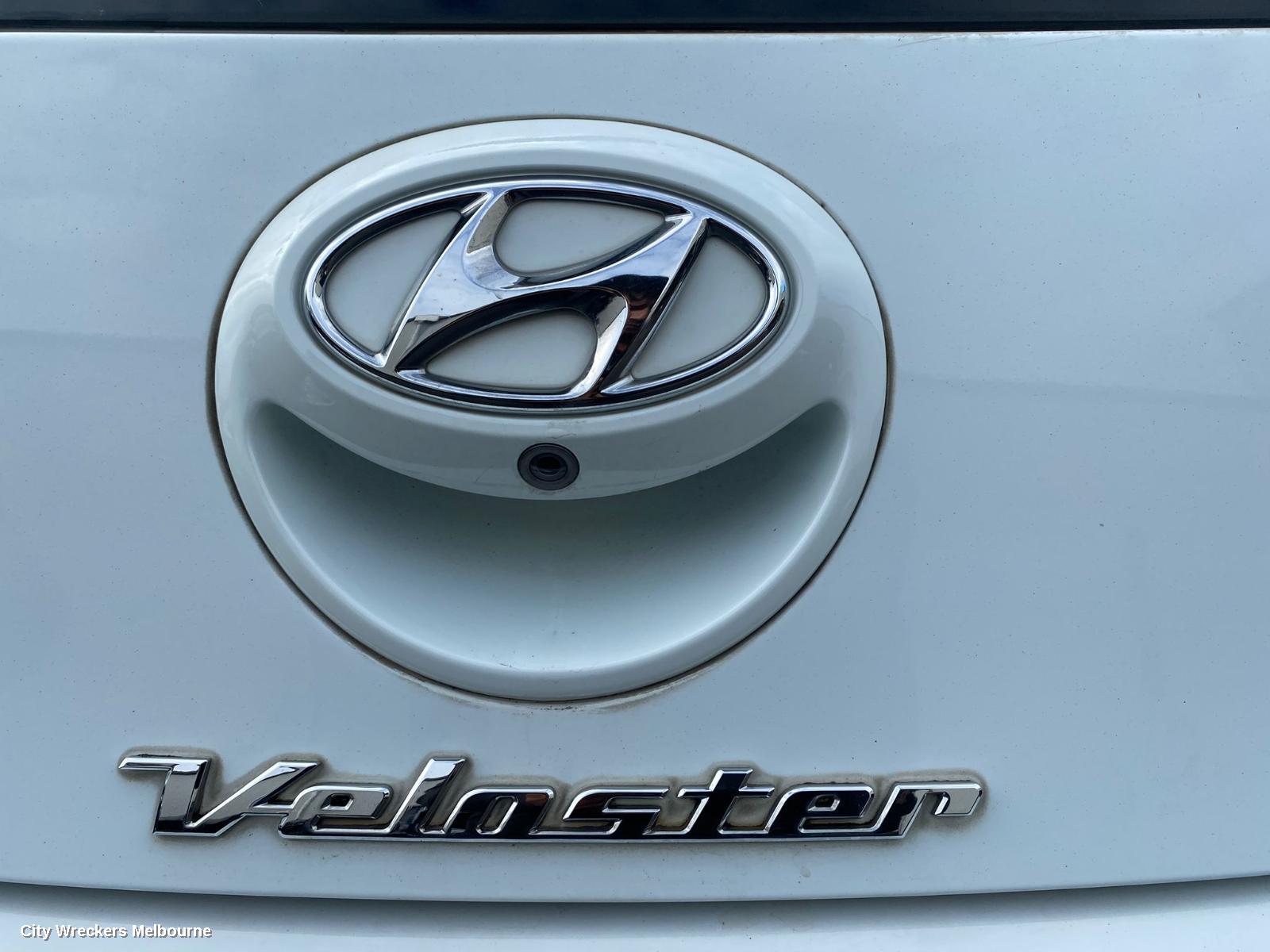 HYUNDAI VELOSTER BOOTLID/TAILGATE, TAILGATE, FS, NON WIPER, W/ GLOSS BLACK SPOILER TYPE, NON TURBO, 12/2011 - 02/2018