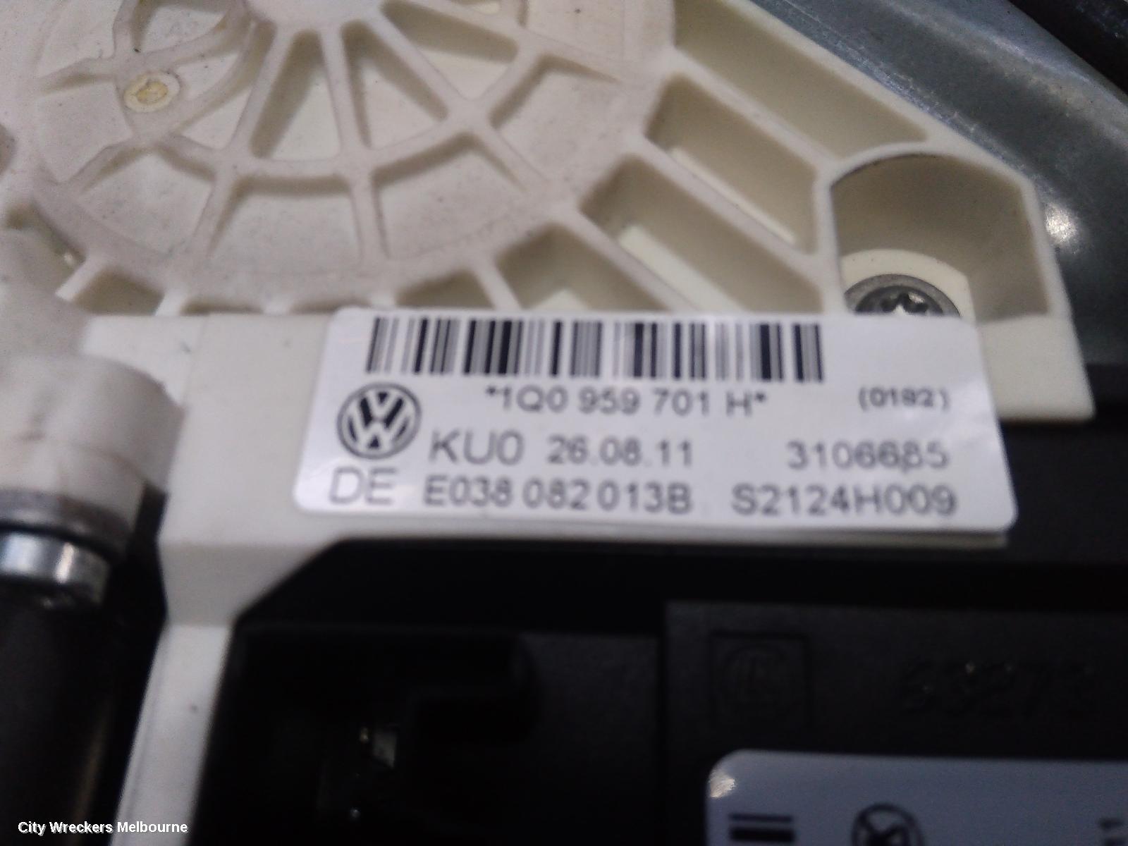 VOLKSWAGEN SCIROCCO RIGHT FRONT WINDOW REG/MOTOR, 1S, 12/2008 - 12/2017