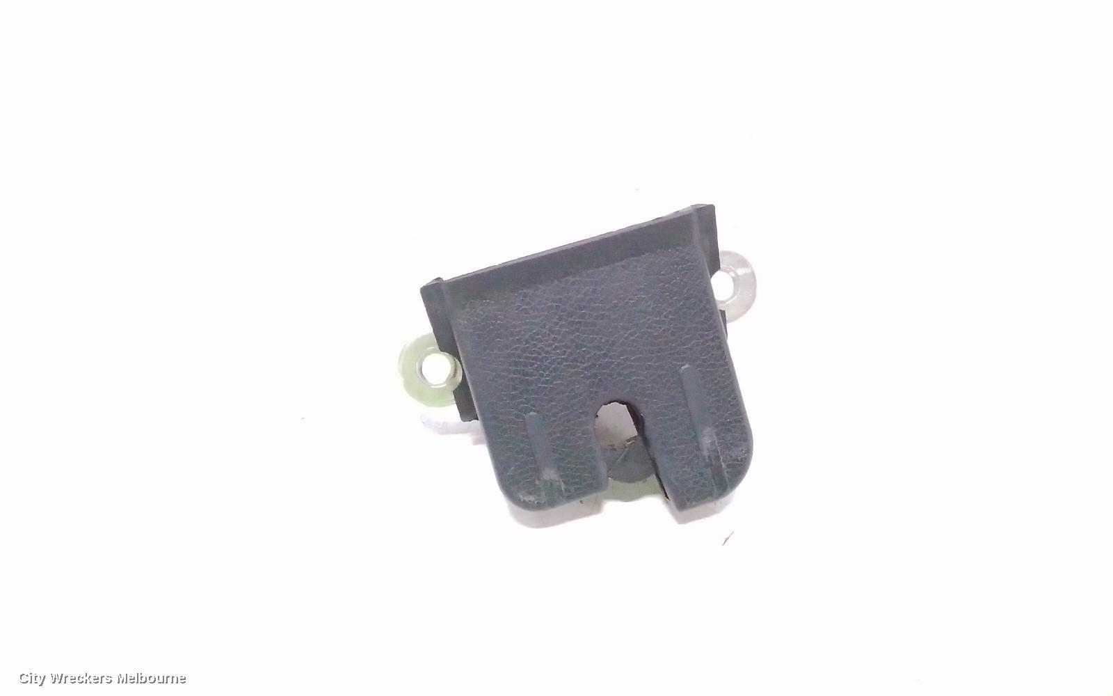 VOLKSWAGEN SCIROCCO DOOR/BOOT/GATE LOCK, TAILGATE LOCK, 1S, 12/2008 - 12/2017