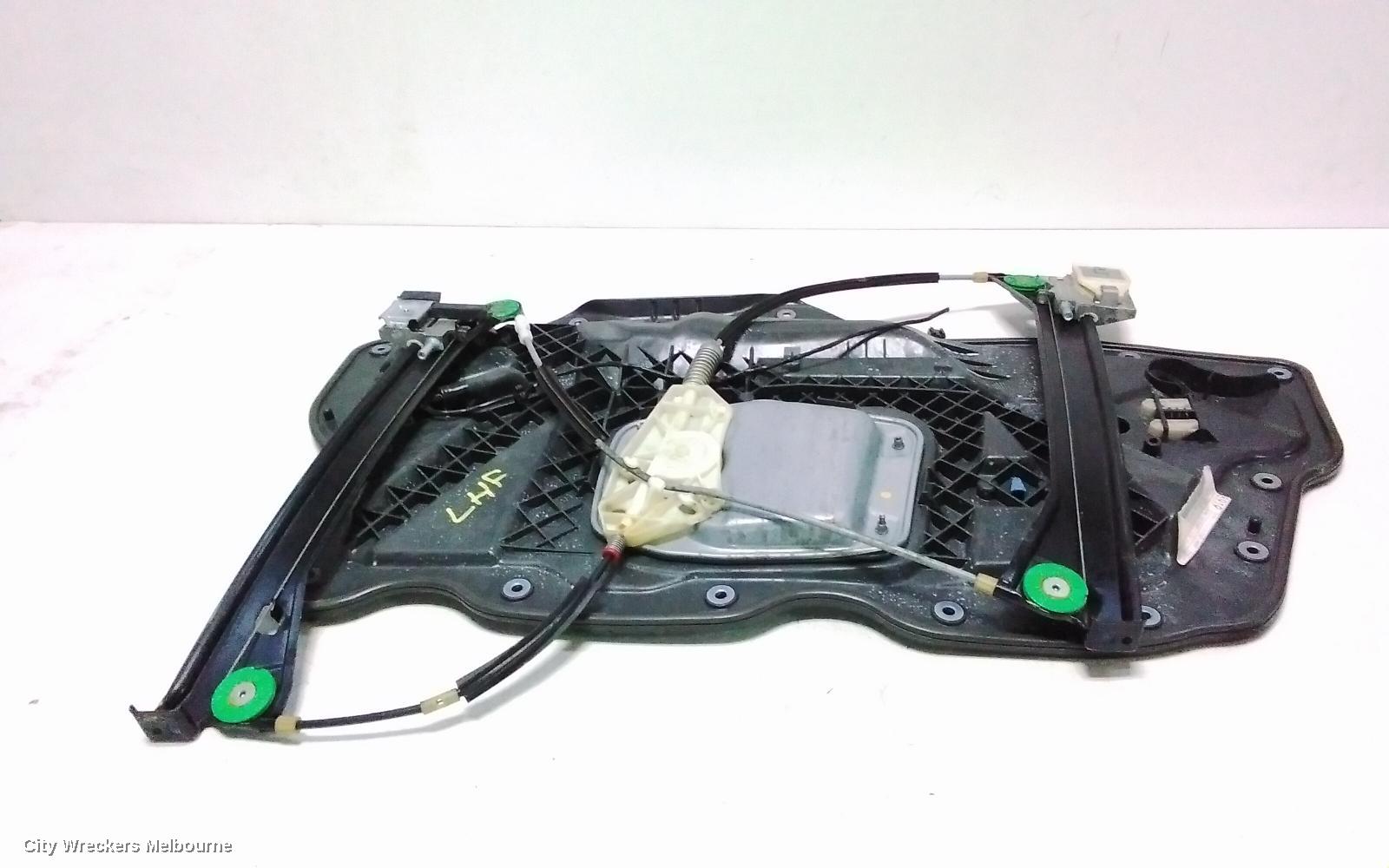 VOLKSWAGEN SCIROCCO LEFT FRONT WINDOW REG/MOTOR, 1S, 12/2008 - 12/2017