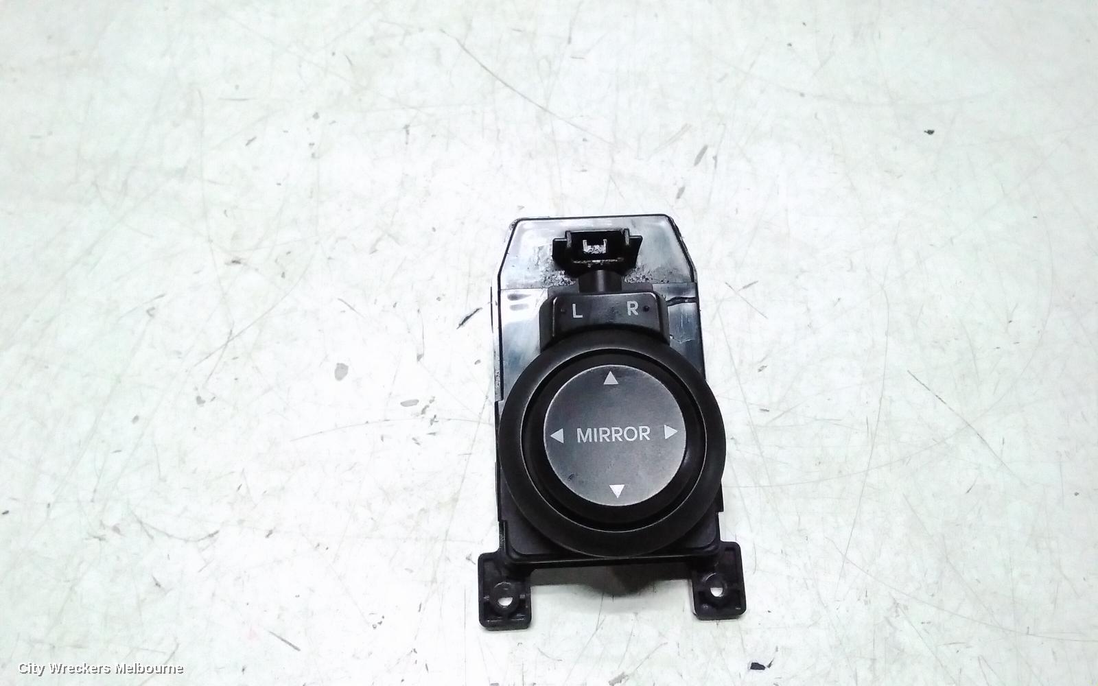 HYUNDAI I20, MIRROR SWITCH, W/ POWER FOLD TYPE, PB, 07/2010 - 12/2015