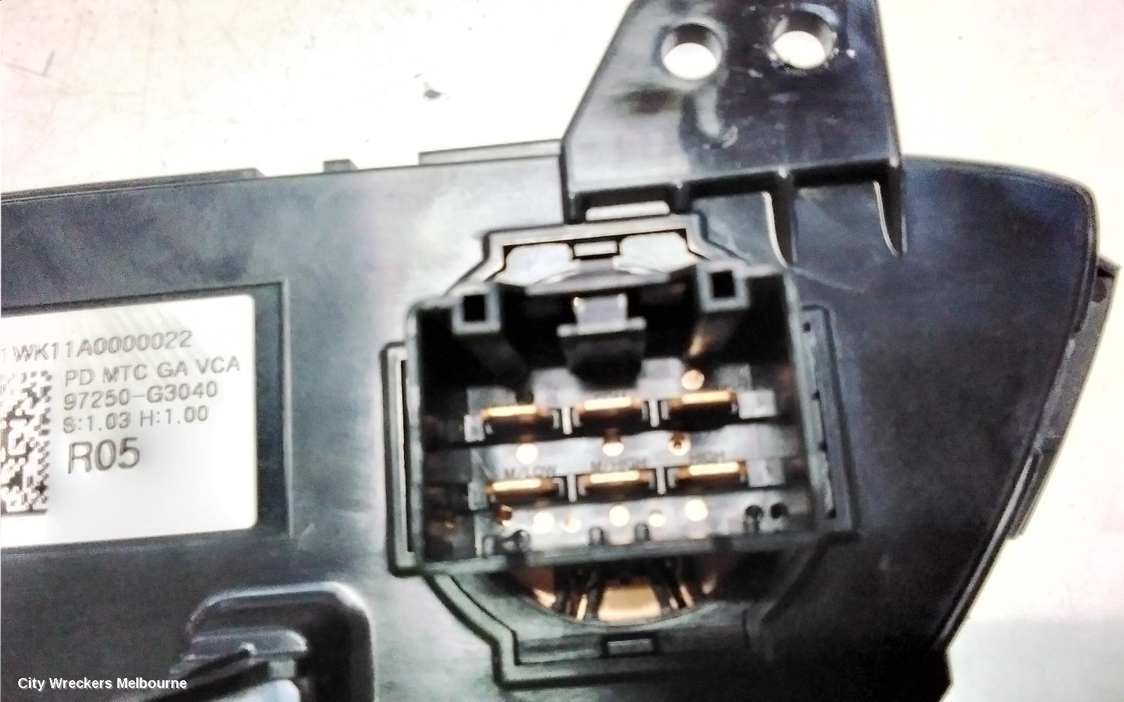 HYUNDAI I30 HEATER/AC CONTROLS, NON CLIMATE CONTROL TYPE, PD, 03/2017 ONWARDS