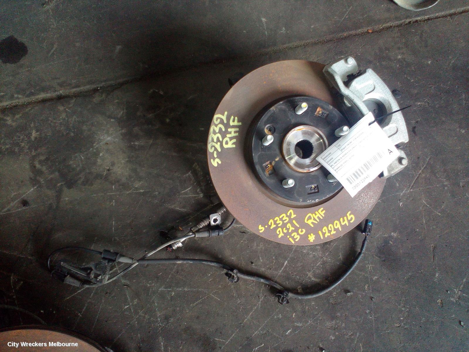 HYUNDAI I30 RIGHT FRONT HUB ASSEMBLY, PD, HATCH (S.KOREA VIN KMHH), STANDARD/N LINE TYPE, 03/2021 - 10/2023