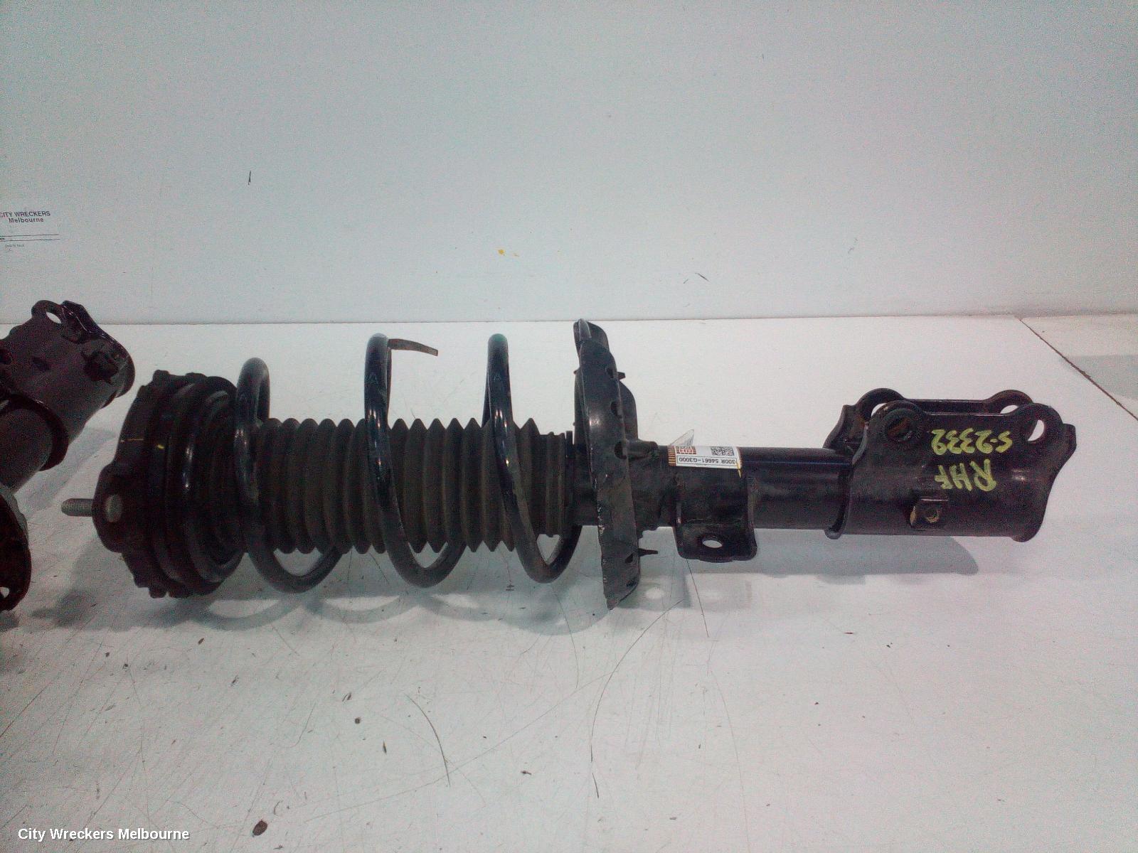 HYUNDAI I30 RIGHT FRONT STRUT, PD, 2.0, G4NC, PETROL, 03/2017 - 10/2023