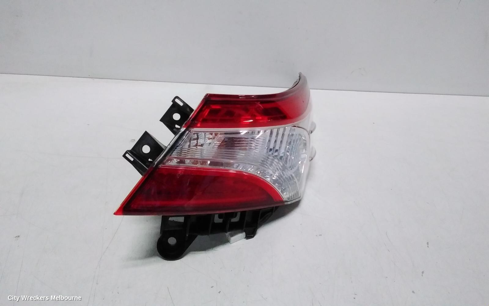 TOYOTA CAMRY RIGHT TAILLIGHT, XV70, IN BODY, HALOGEN TYPE, 09/2017 - 01/2021