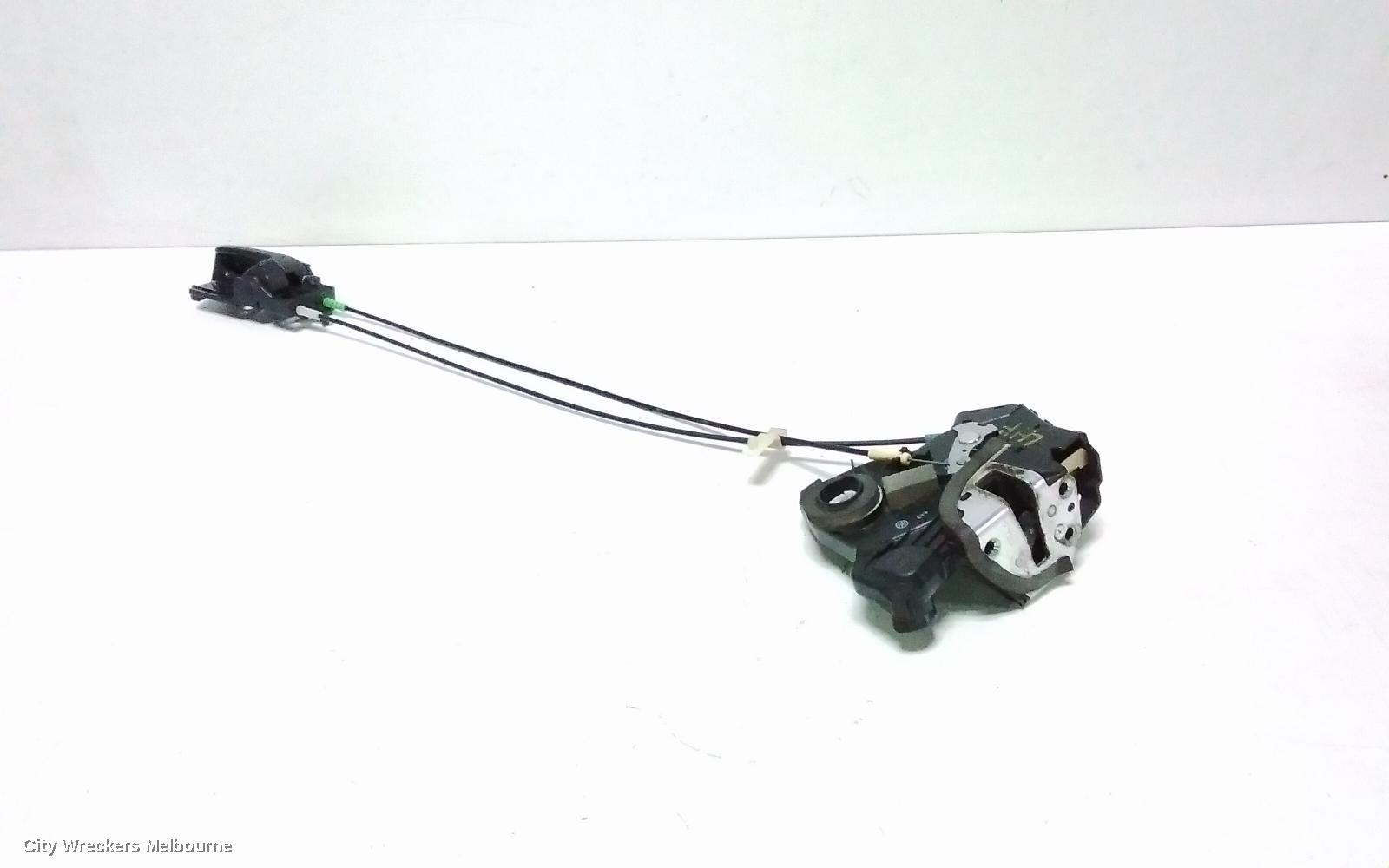 TOYOTA HIACE DOOR/BOOT/GATE LOCK, LEFT FRONT DOOR LOCK, TRH/KDH, 03/2005 - 04/2019