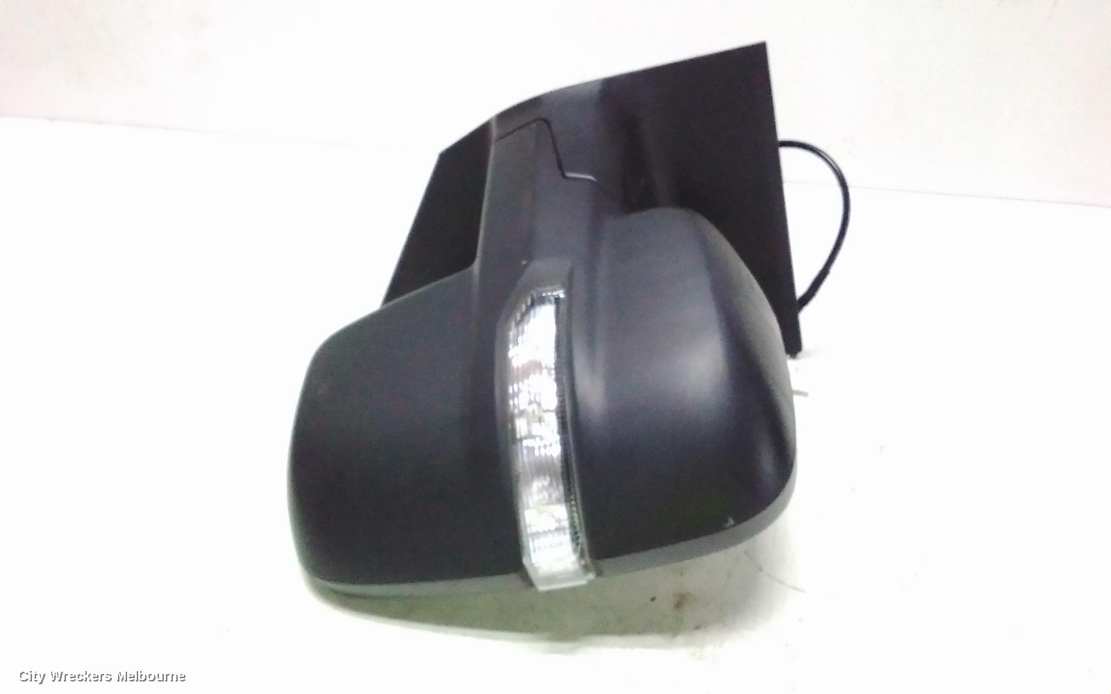 LDV DELIVER 9 RIGHT DOOR MIRROR, NON POWER FOLD, NON BLIND SPOT TYPE, BLACK, 07/2020 ONWARDS
