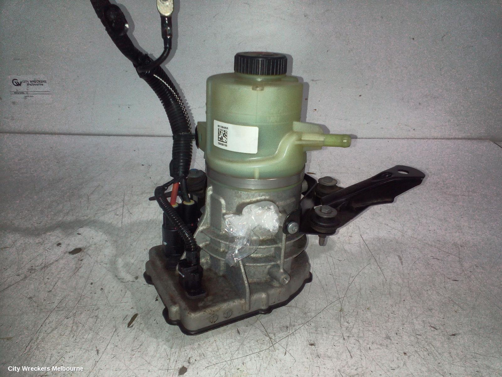 RENAULT TRAFIC STEERING PUMP, DIESEL, 2.0, X82, 01/2015 ONWARDS