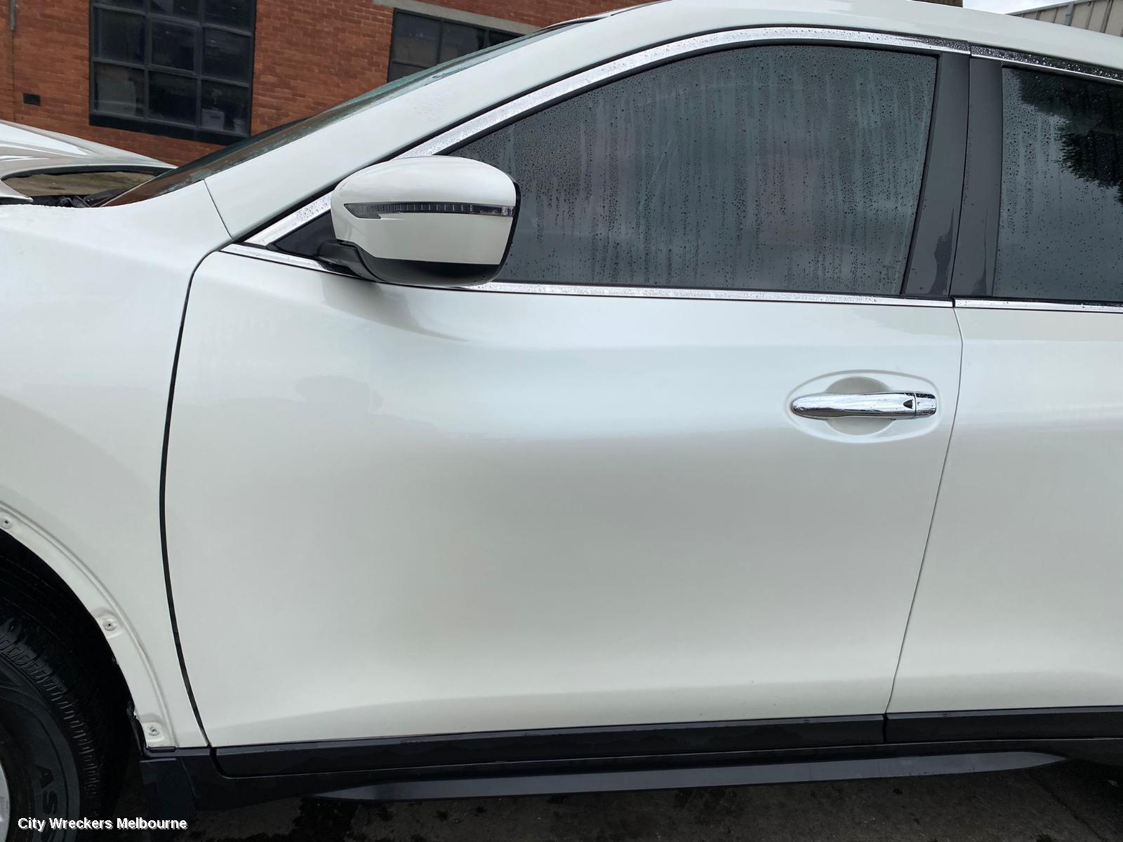 NISSAN XTRAIL REAR BUMPER, T32, 02/2017 ONWARDS