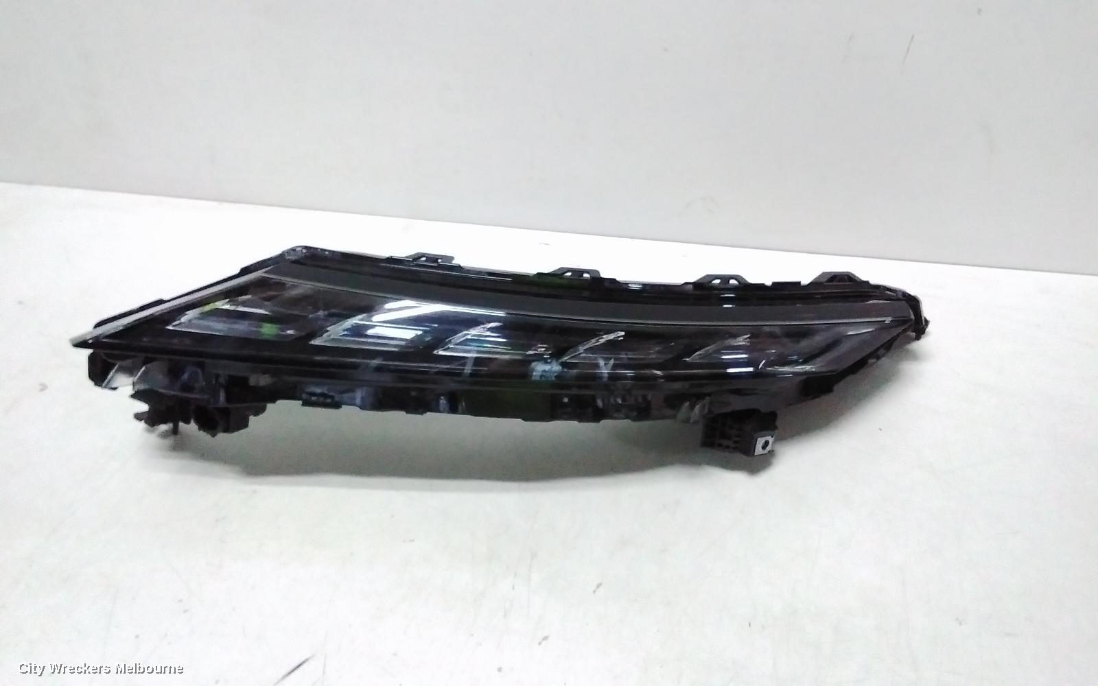 MITSUBISHI OUTLANDER LEFT INDICATOR/FOG/SIDE, ZM, DAYTIME RUNNING LAMP, 08/2021 ONWARDS