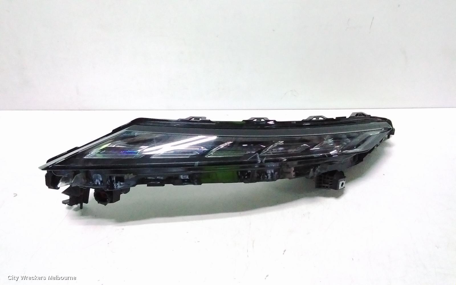 MITSUBISHI OUTLANDER LEFT INDICATOR/FOG/SIDE, ZM, DAYTIME RUNNING LAMP, 08/2021 ONWARDS