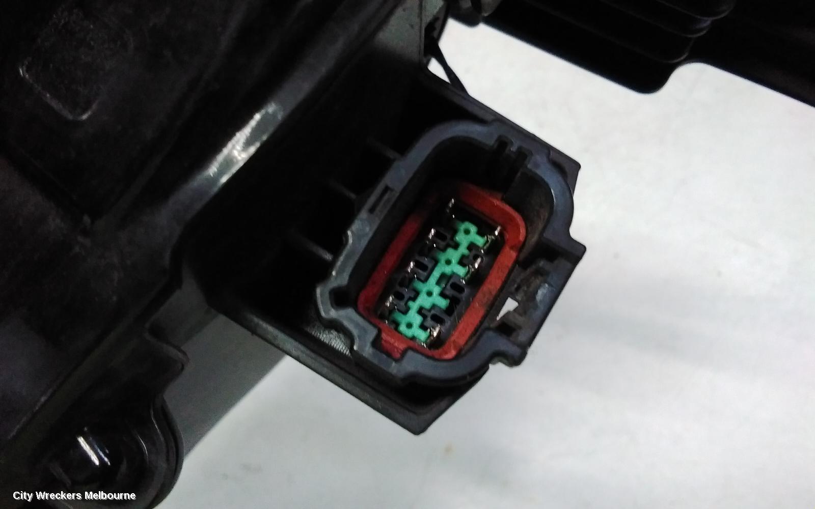 MITSUBISHI OUTLANDER RIGHT INDICATOR/FOG/SIDE, ZM, DAYTIME RUNNING LAMP, 08/2021 ONWARDS