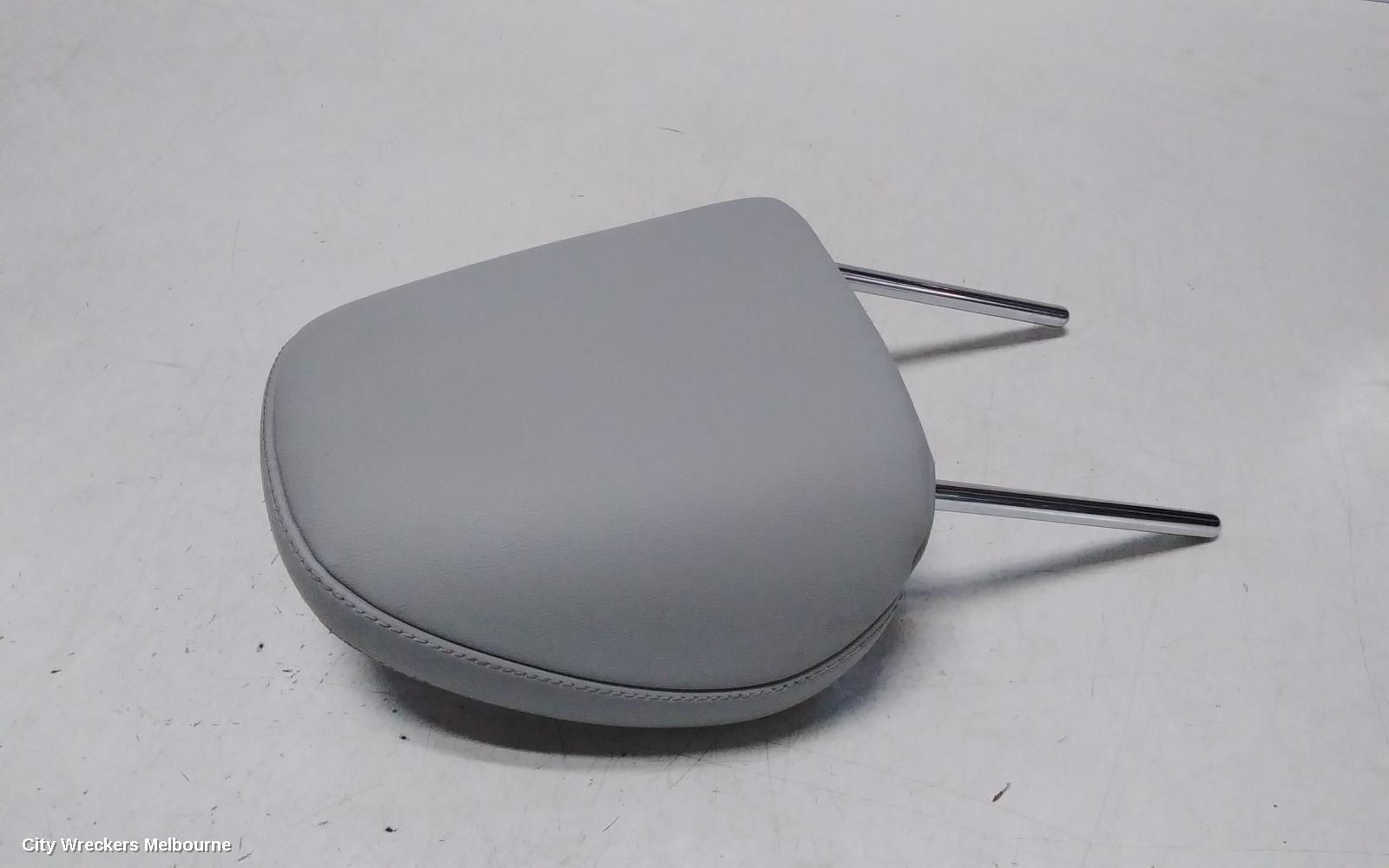 MITSUBISHI OUTLANDER HEADREST, RH FRONT, LEATHER, LIGHT GREY, ZM, 08/2021 ONWARDS
