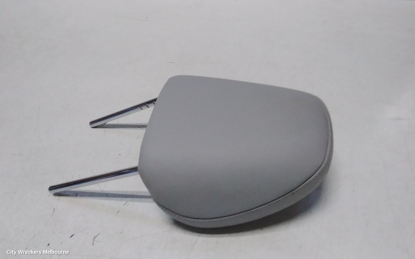 MITSUBISHI OUTLANDER HEADREST, RH FRONT, LEATHER, LIGHT GREY, ZM, 08/2021 ONWARDS