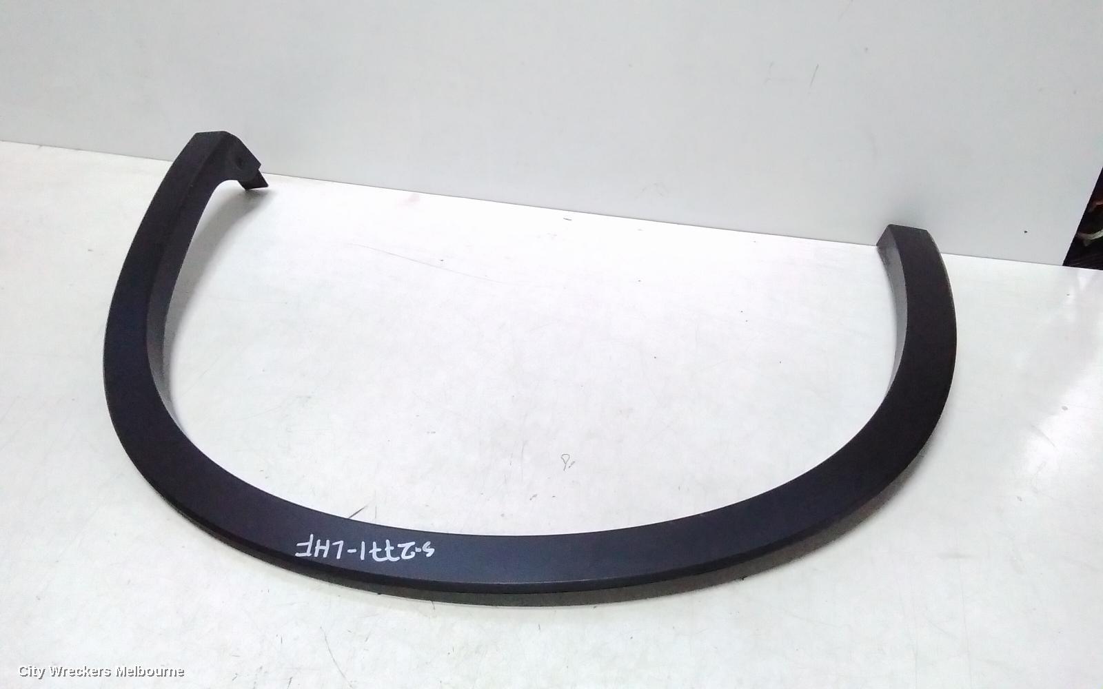 MITSUBISHI OUTLANDER WHEEL ARCH FLARE, LH FRONT (IN BODY), ZJ-ZL, 10/2012 - 07/2021