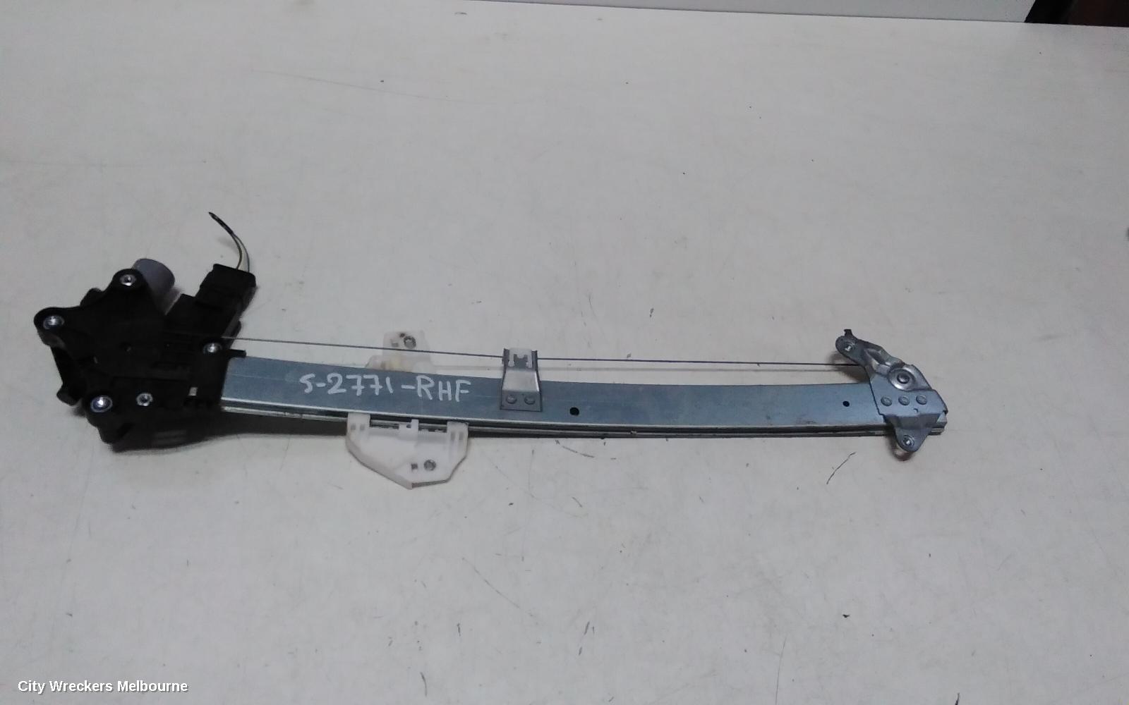 MITSUBISHI OUTLANDER RIGHT FRONT WINDOW REG/MOTOR, DOOR REG ASSY (REG AND MOTOR), ZM, 08/2021 ONWARDS