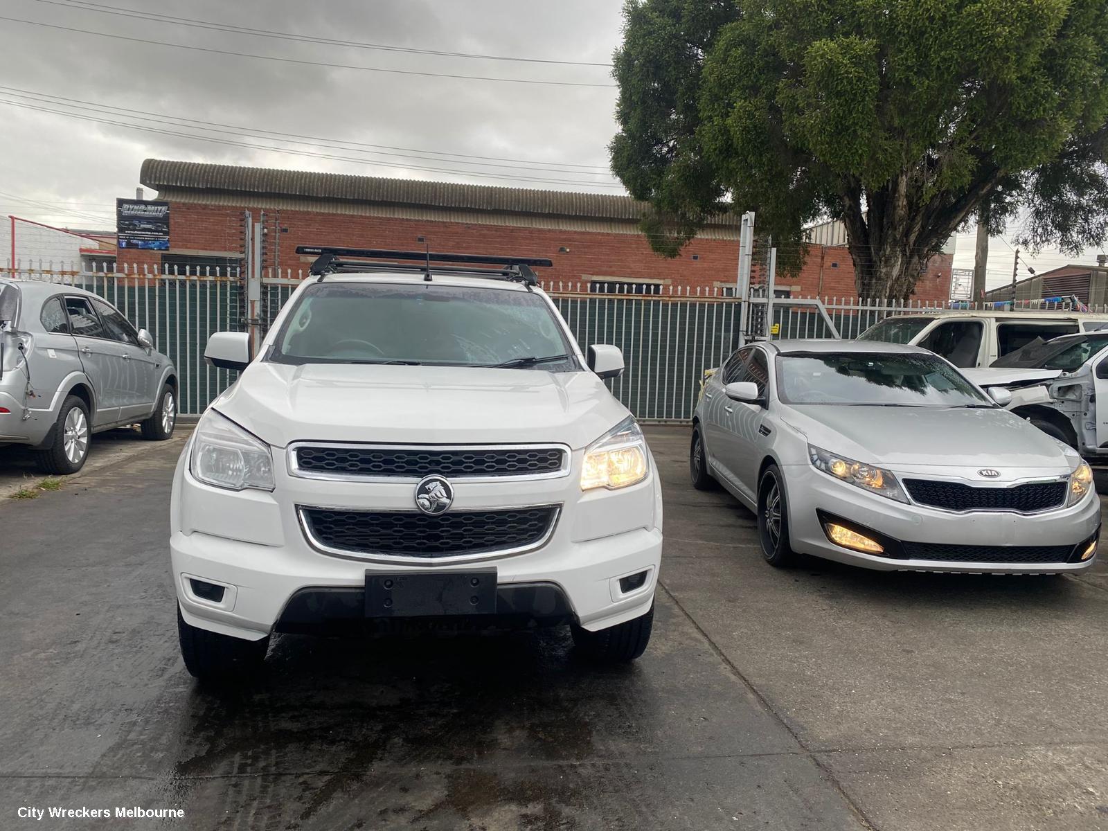 HOLDEN COLORADO CONSOLE, RG, 06/2012 - 12/2020