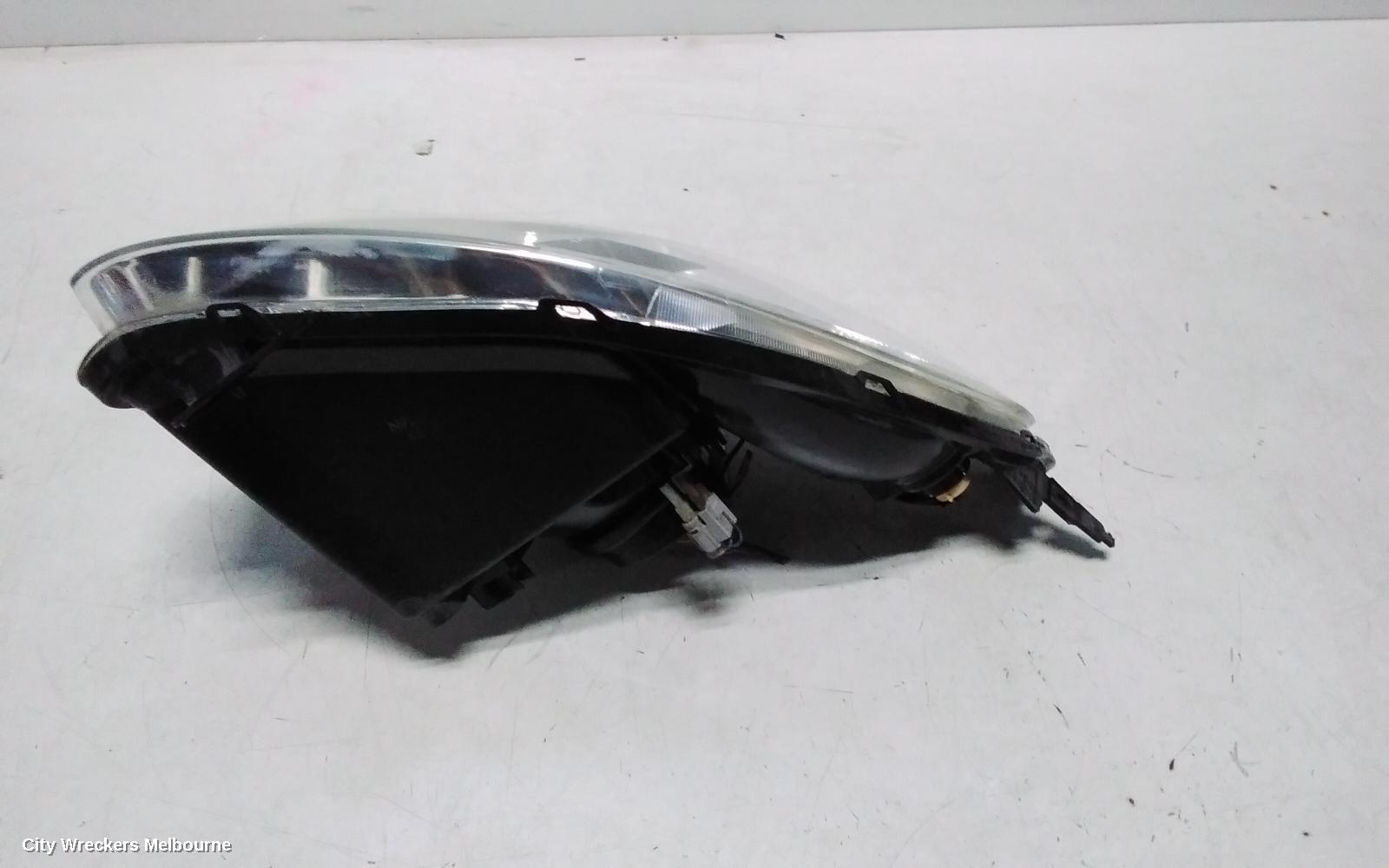 SUZUKI SWIFT RIGHT HEADLAMP, RS415, MAN BEAM ADJUSTMENT, CHROME INSERT TYPE, 09/2004 - 02/2011