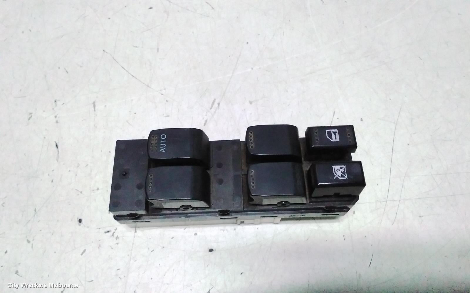 SUZUKI SWIFT PWR DR WIND SWITCH, RH FRONT (MASTER SWITCH), RS415/RS416, 09/2004 - 02/2011