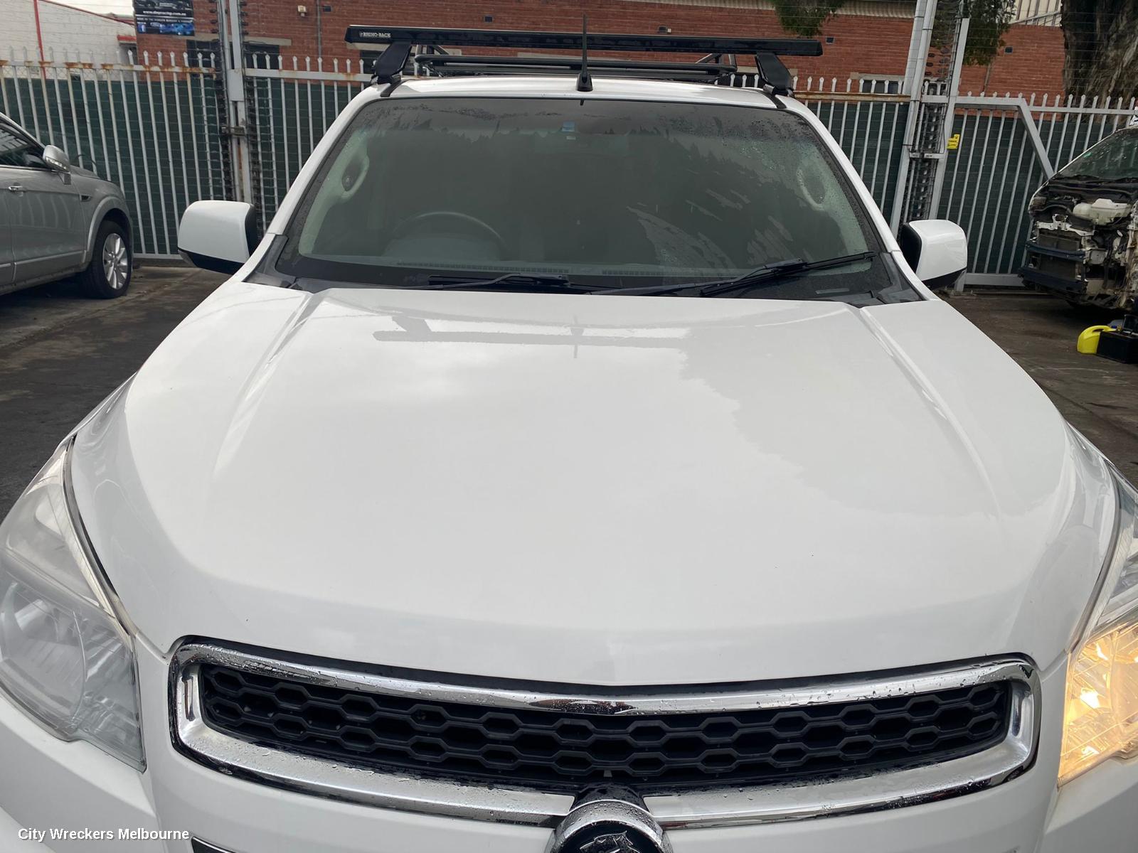 HOLDEN COLORADO CONSOLE, RG, 06/2012 - 12/2020